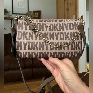 NWT DKNY crossbody